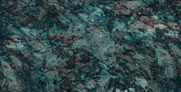 Emeraude Vert porcelain tile surface